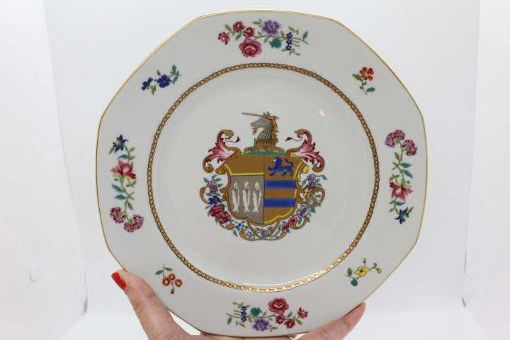 Prato Vista Alegre Brasão de Armas "Kitson Gregory"  Lim 250