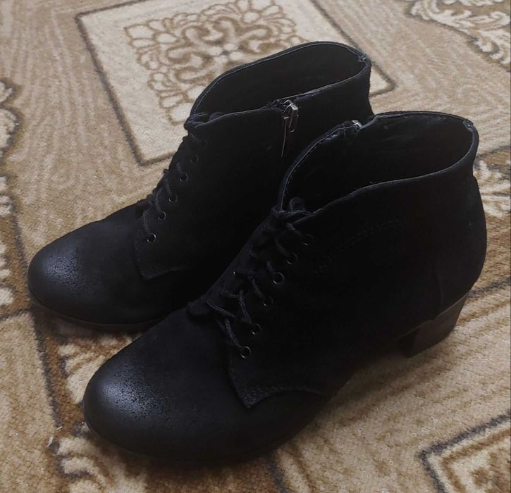 Ботильйони замшеві