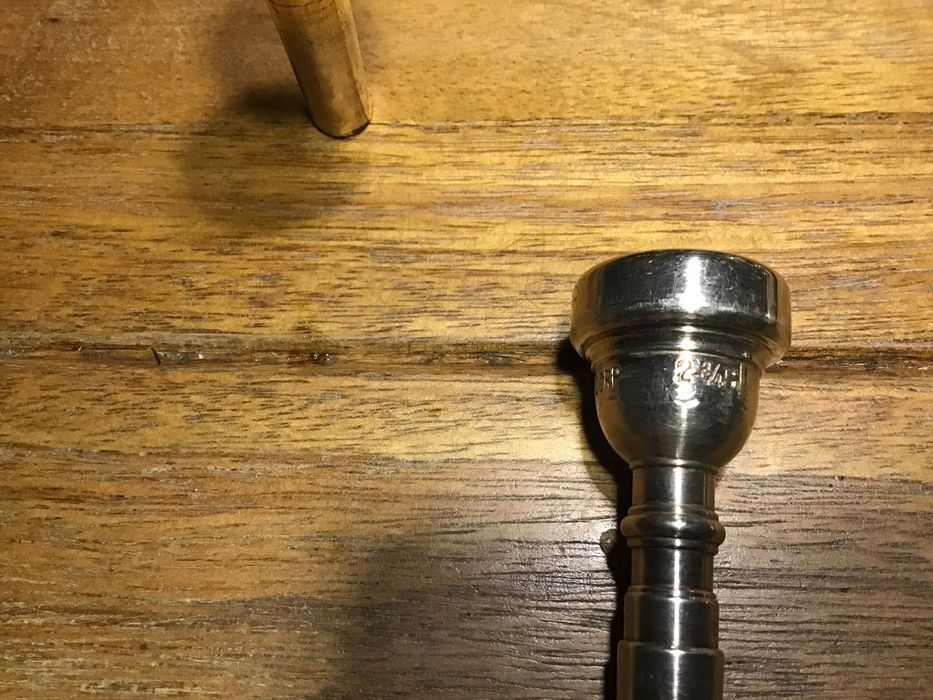 Ustniki do trabki Bach,Jettone,Warburton, Monette