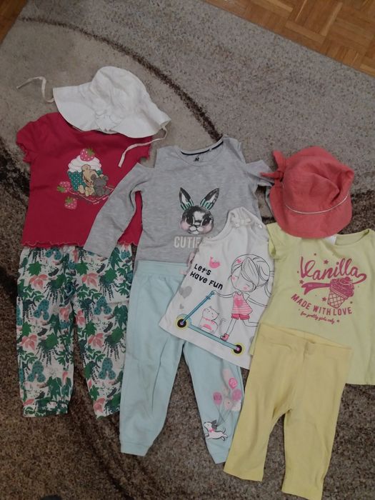 Zestaw ubrań dla dziewczynki 86/92
