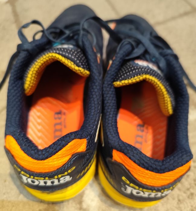 Sapatilhas JOMA Tamanho 41 futsal como novas