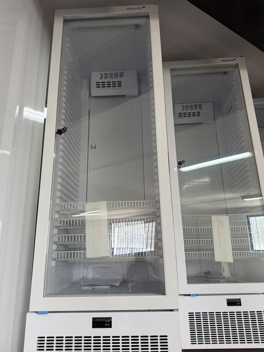 Vitrines  Verticais NOVAS Várias  Fazemos intalação