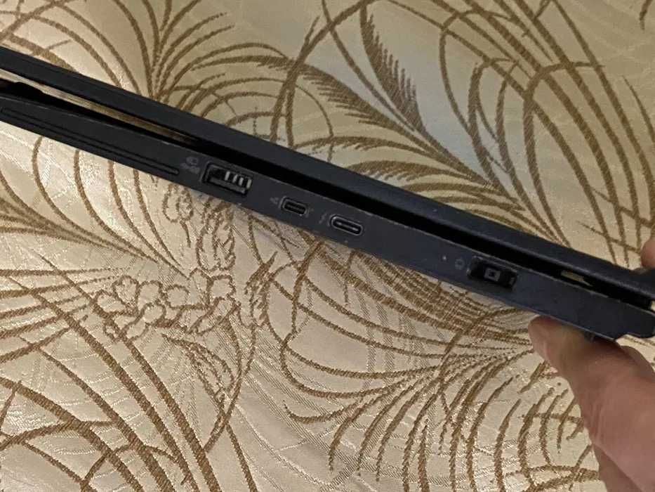 Ноутбук Lenovo ThinkPad Yoga х370