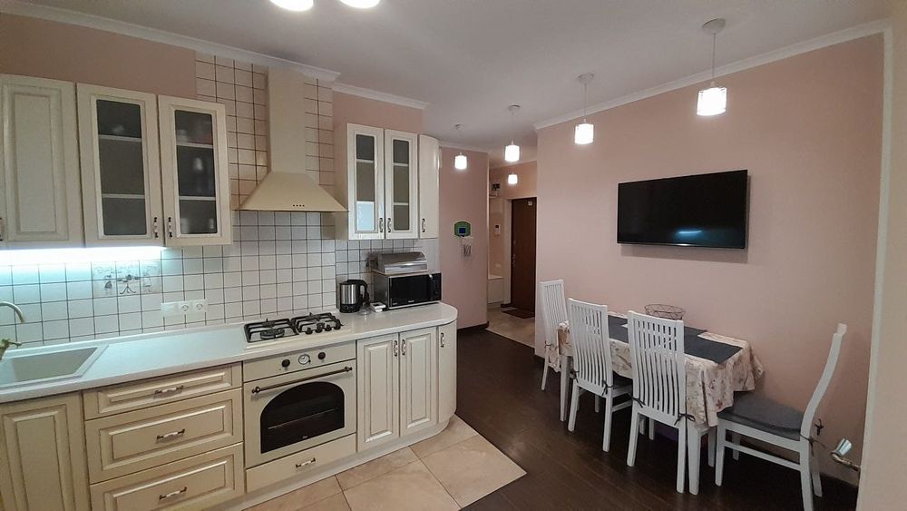 Впервые Сдам 2-х комн. в Приморском Р-не Леваневского/Каманина