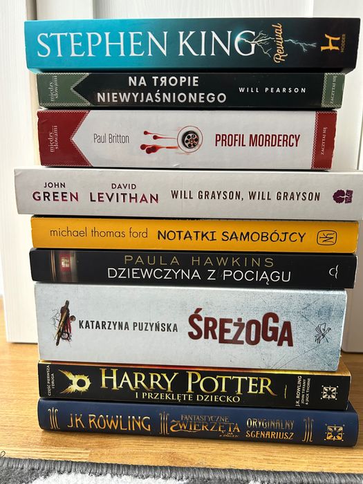 Książki 9 sztuk różne gatunki