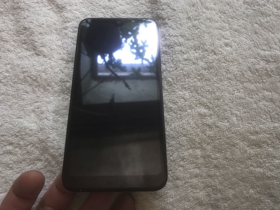 Nokia 2.2. Память 3/16GB, экран 5.71 дюйма. В идеале