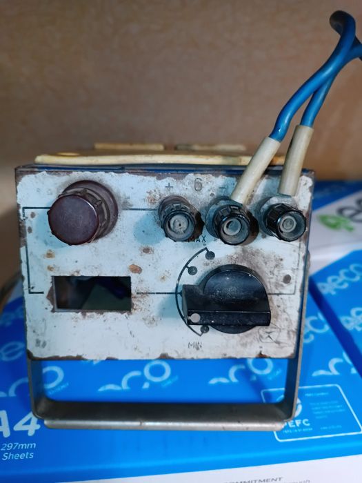 Зарядний пристрій ВУ-71М (6/12В) — Надійна радянська якість
​Ціна: 1 4