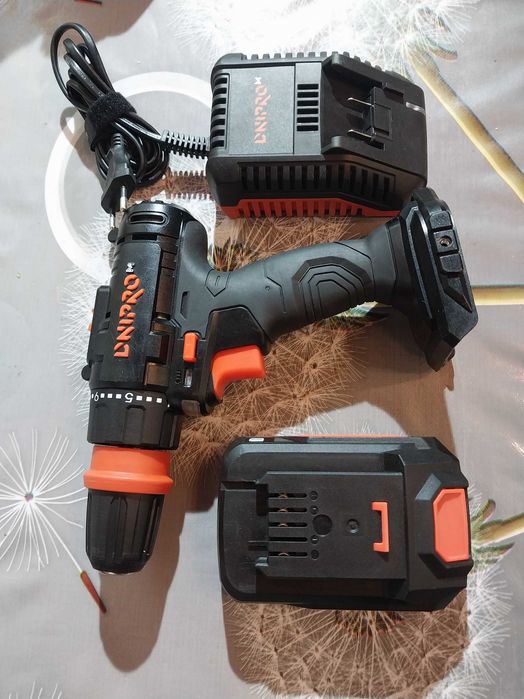 шуруповерт  DNIPRO - M CD-218Q Новый в комплекте