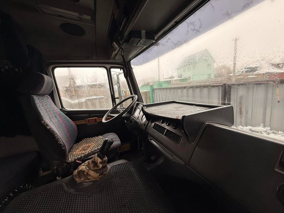 Авто Mercedes-Benz