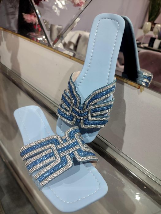 Nowe buty klapki na wiosne-lato 37