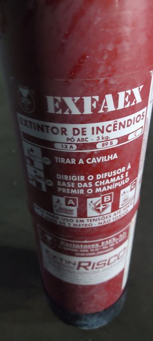 Extintor ABC vazio