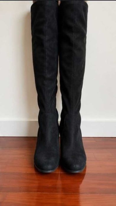 Botas Zara acima do joelho