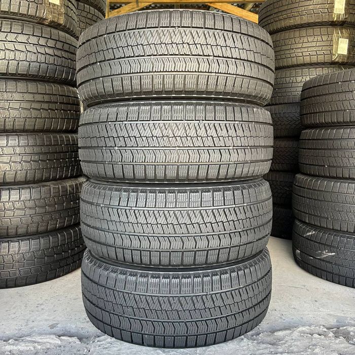 Bridgestone BLIZZAK VRX2 215/50 R17 резина бу 8 мм арктична зима від 1 шт