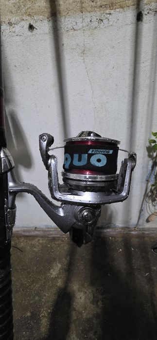 Vendo daiwa liberty surf 33 450 com carreto shimano ultrega 3500 xsd