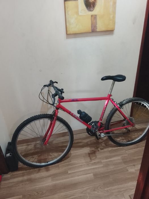Bicicleta como novo faz um bom preço de marca