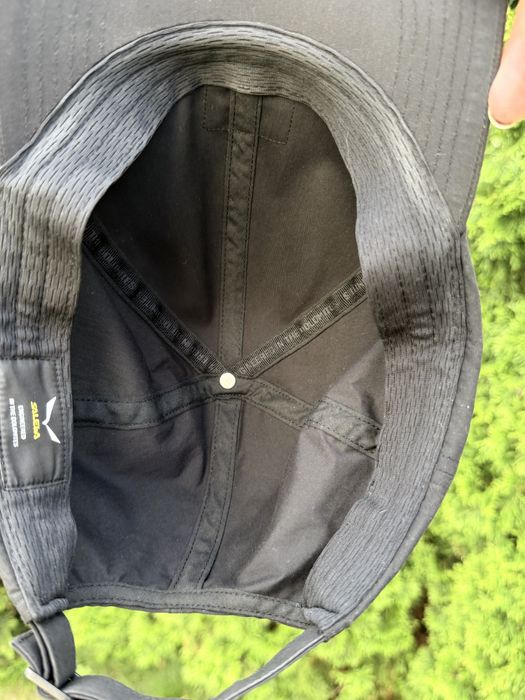 Czapka czarna Salewa XL