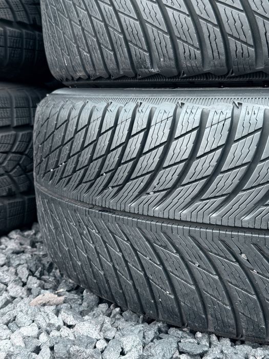 235 55 19 Michelin Pilot Alpin 5 SUV 90% 2025 Шини Зима