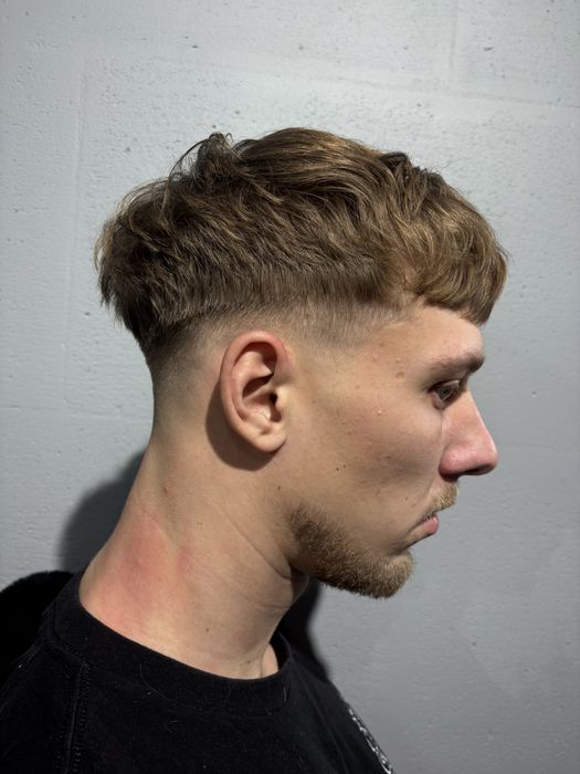 БЕСПЛАТНАЯ стрижка моделью