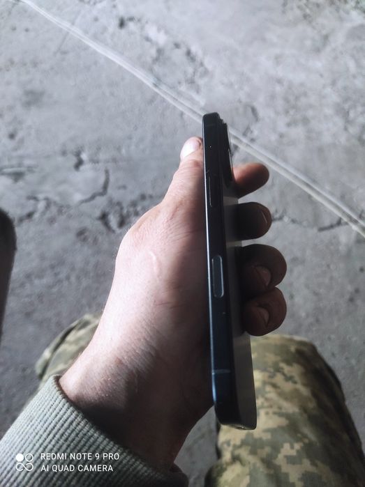 iPhone 16  256gb neverlok на iCloud