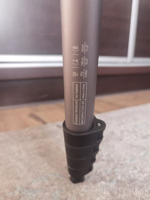 Statyw Manfrotto Compact Advanced