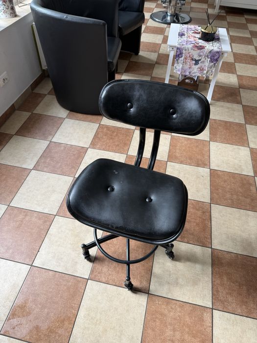 Taboret fryzjerski Gabbiano