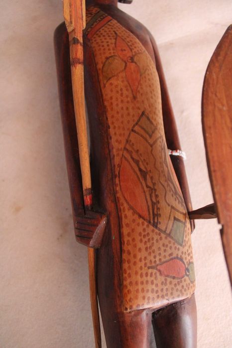 Artesanato Africano – Guerreiro Maasai – Peça Decorativa