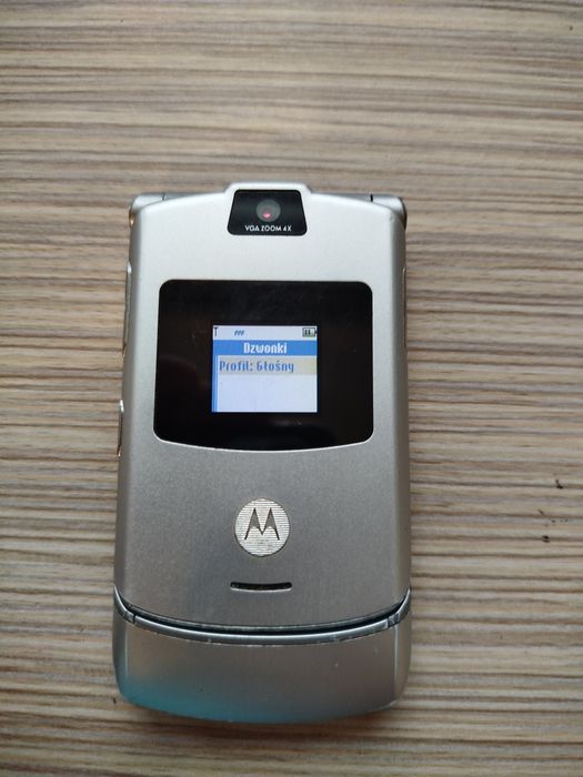 Sprzedam motorolę v3