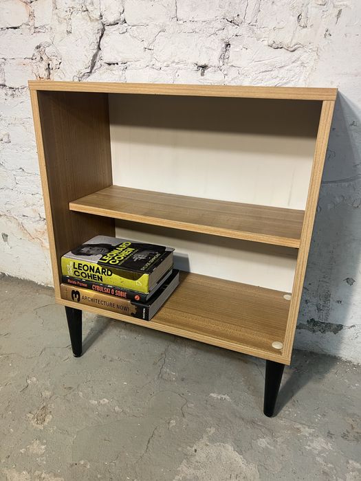 Piekna mała biblioteczka szafka na winyle prl vintage retro