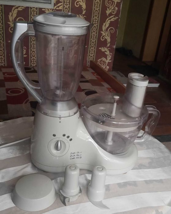 Robot kuchenny, malakser Tesco FBM1