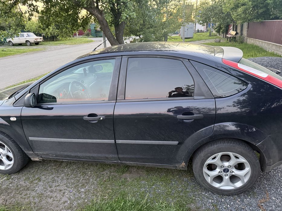 Продам Ford Focus 2 1.4 бензин