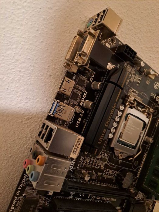 Bundle Intel Core i5-4460 / Motherboard Gigabyte B85M-D3H / 8GB DDR3