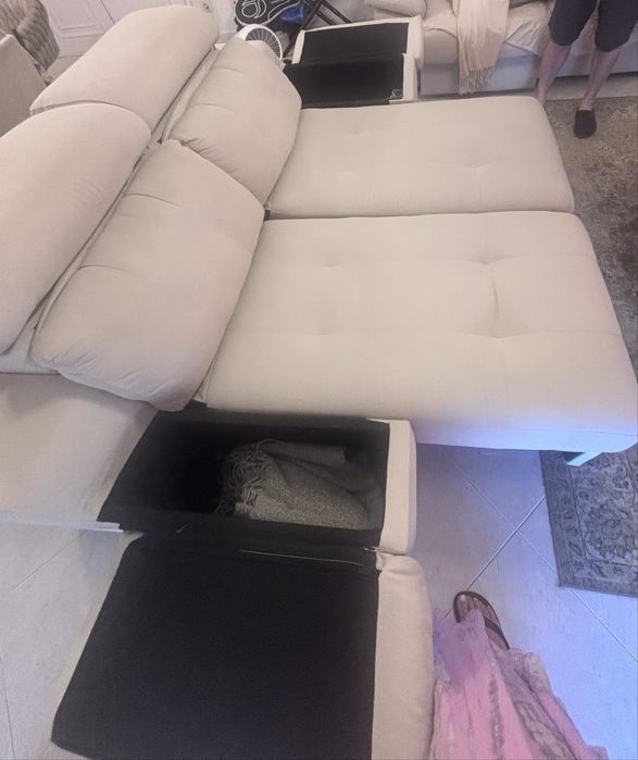 Vendo sofa em tecido bege em otimo estado