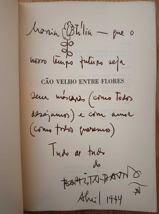 Cão velho entre flores - Baptista-Bastos (1ª Edição / autografado)