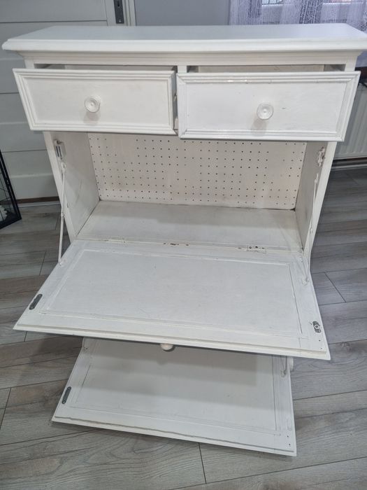 Sprzedam stara komodę