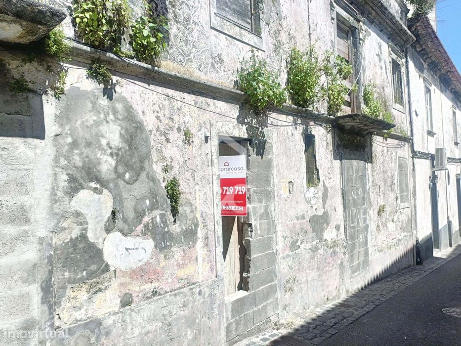 Moradia em Estado de Ruína - São Pedro - Ponta Delgada