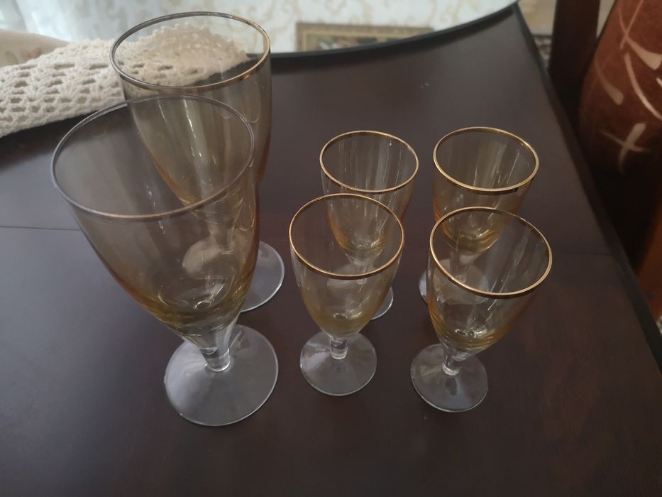 Рюмки, стакани кришталеві      .