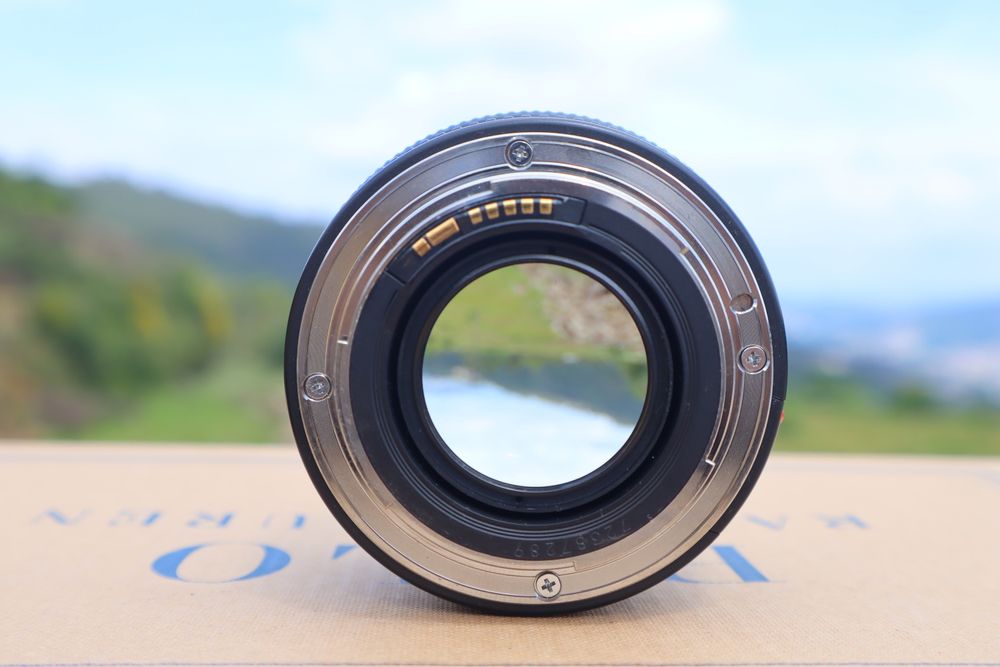 Canon EF 50 mm F/1.4 USM