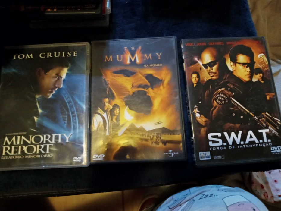 6 DVDs in excellent condition64752040204930122
