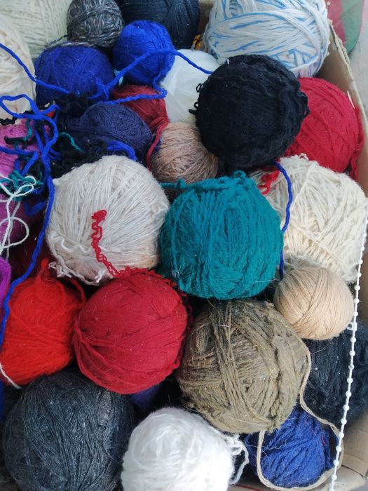 Продам б/у пряжу для вязания