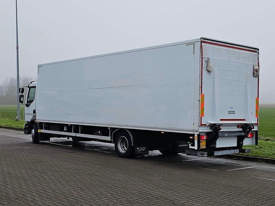 VOLVO FL250 14 Ton 2017 CAIXA 9 Metros EXCELENTE ###OPORTUNIDADE###