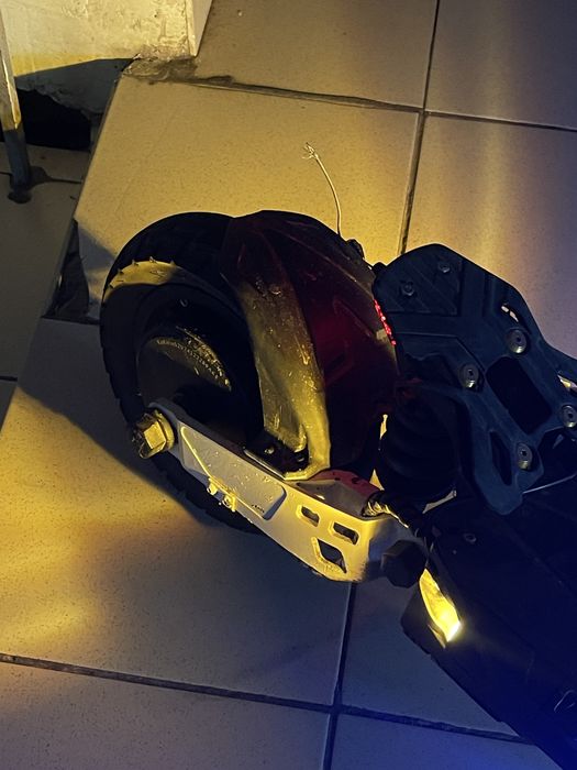 Продам kukirin g2 master