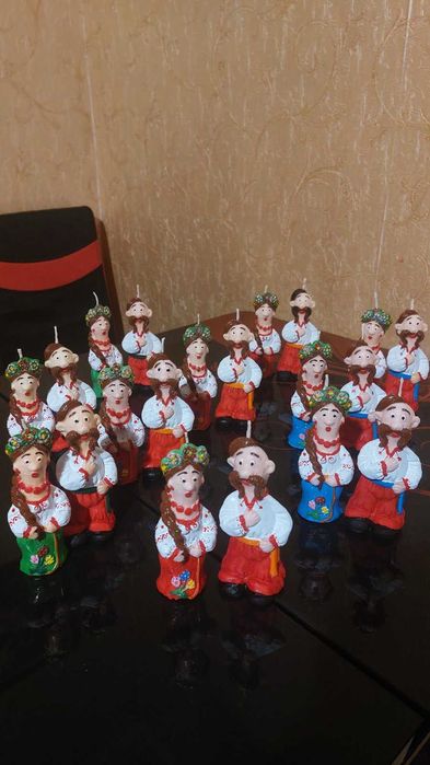 Пара українців свічки