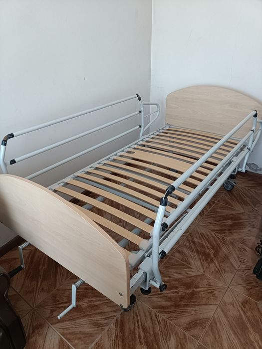 Cama articulada .
