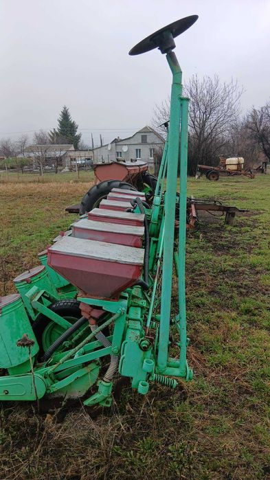 Продам сівалку СПЧ-6 (руминка) + дві висівні секції