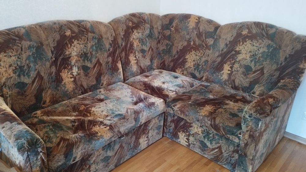 М'який куток до вітальні