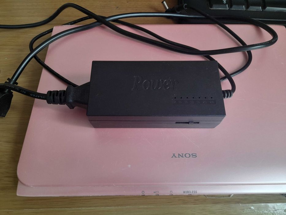 Ноутбук Sony VAIO 2 ядра 4 озу Екран: 11.6