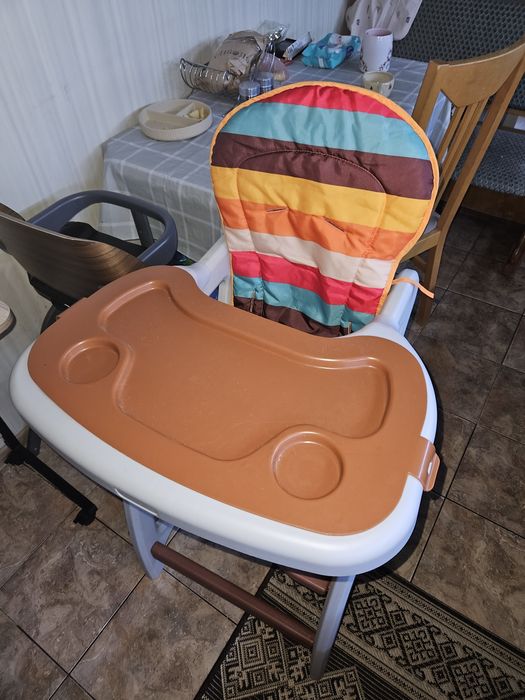Крісло трансформер для годування juju eat&play