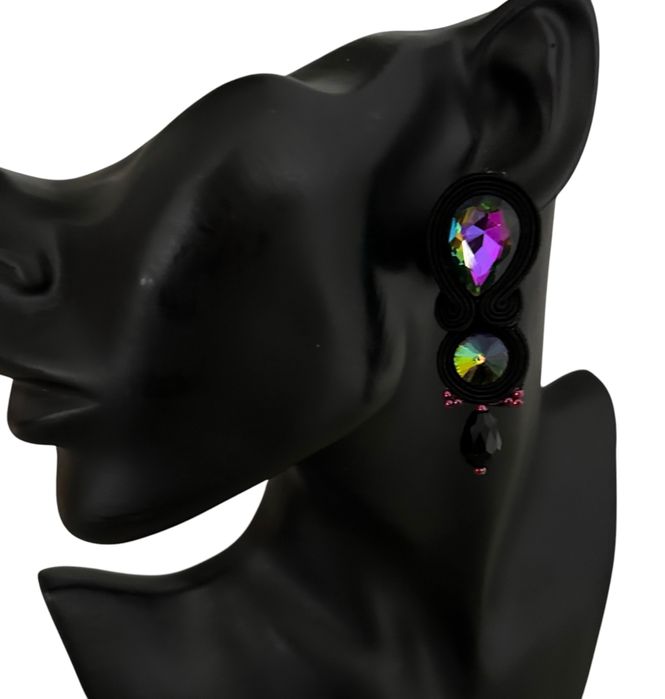 Czarne, tęczowe kolczyki sutasz, glamour eleganckie sztyfty, wkrętki
