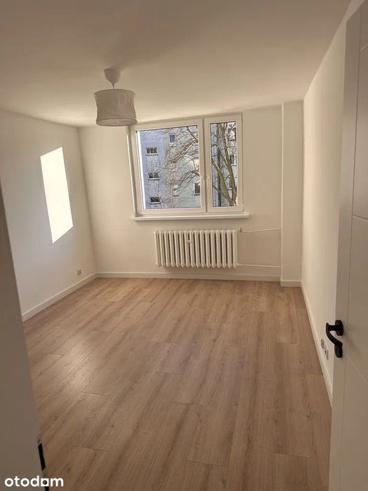 Przestronne 3 pokojowe mieszkanie na sprzedaż