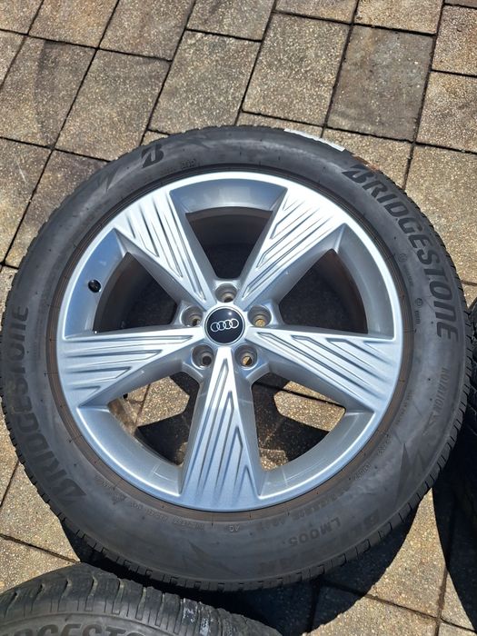 Koła zimowe Audi Q4 19 cali